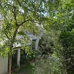 42ChercheMidi New 100m2 3BR Designer Flat in Paris 6th St Germain-des-Près