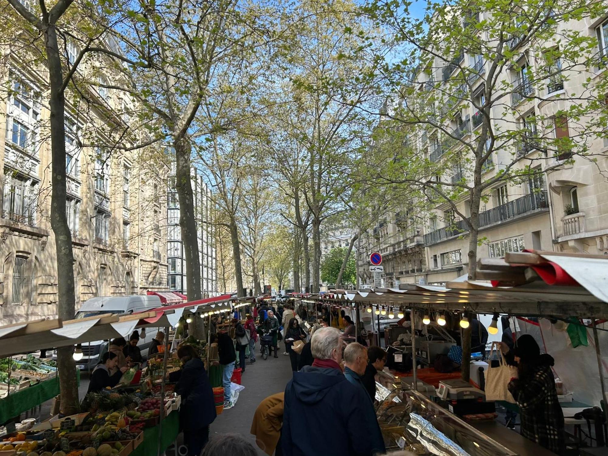 New 100m2 3-bedroom Flat In 6th St Germain-des-pres Parigi